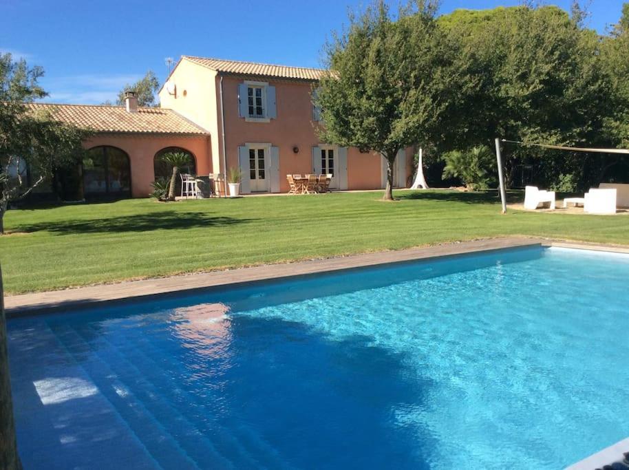 Bastide Languedocienne De Standing - Pezenas Le Clos De L'Amandier Buitenkant foto