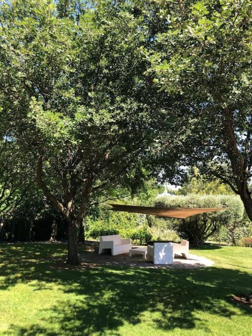 Bastide Languedocienne De Standing - Pezenas Le Clos De L'Amandier Buitenkant foto